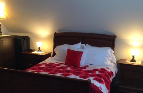 Larouche Ski Chalet | Les Chalets Baie Cascouia