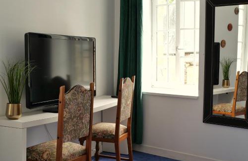 Pontrieux Bed & Breakfast | Les chambres de l'Élysée