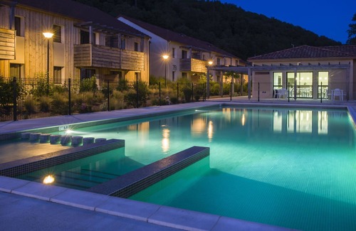 Les Eyzies Apartment | Les Clos du Rocher by Interhome