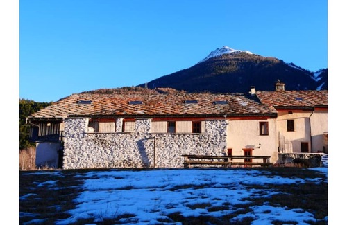 Bramans Villa | Les gîtes de la diligence 650m2 30 people