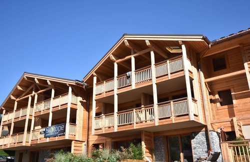 Les Gets Apartment | Les Gets - Lovely apartment with balcony and fireplace near the slopes