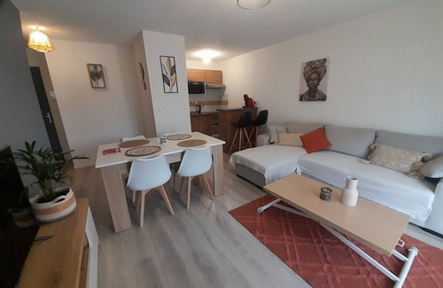 Brive-la-Gaillarde Apartment | Les Jardins de Gallia