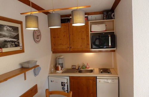 Les Menuires Apartment | LES MENUIRES APARTMENT, 2 ROOMS, 4/5 PEOPLE