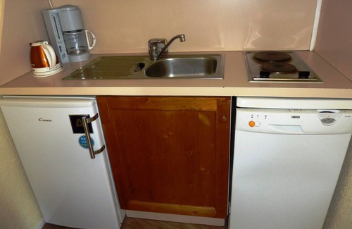 Les Menuires Apartment | LES MENUIRES APARTMENT, 2 ROOMS, 4/5 PEOPLE