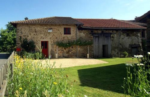 Champagnac-la-Riviere House | Les moissonneurs