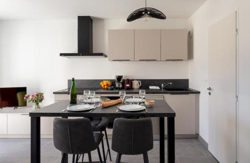 Sables-d'Or-les-Pins Apartment | Les pins 201 - Appt à moins dun km de la plage