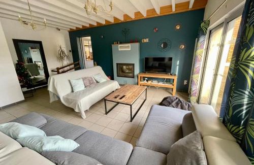 Noizay House | Les Prairies du Val d'Amboise Grand Gite 15 pers PMR avec piscine