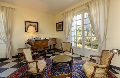 Saint-Jacut-de-la-Mer Villa | Les Rochettes. Charming 3* villa with large garden.