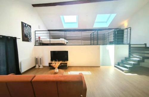 Chazey-sur-Ain Apartment | Les Tilleuls - cnpe bugey - bases de loisirs - pérouges