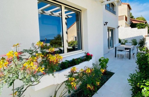 Leucate Apartment | Leucate plage house 100m from the beach sea view 8 people