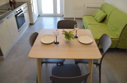 Marina Apartment | Levante Seafront - Ground Floor H&F