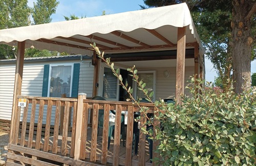 Vic-la-Gardiole House | Lgmt 4 pers. tt confort, Camping familial 4* Piscine&Jeux, entre Mer & Campagne