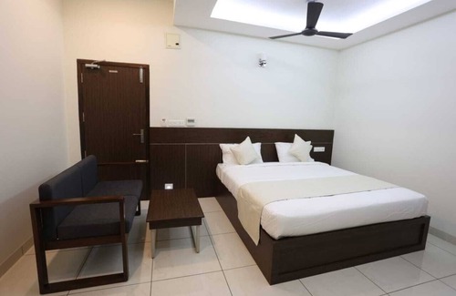 Tiruchirappalli Hotel | LGP Residency