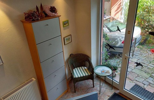 Neustadt an der Weinstrasse Apartment | Liebs'scher Hof - apartment, shower, WC, 3 bedrooms