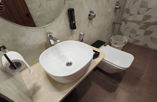 Hubli Hotel | Light House Suites Hubballi