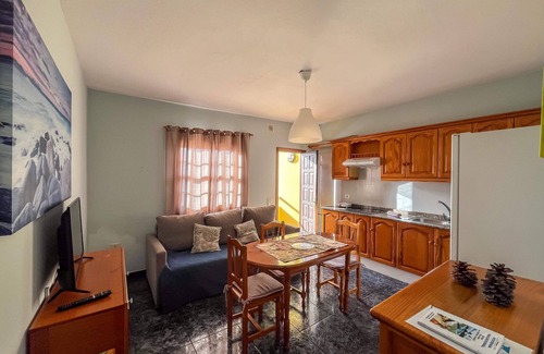 Callejones Apartment | Lightbooking Luymar con piscina Villa de Mazo