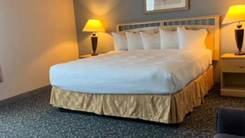 Ocean Shores Hotel | Lighthouse Suites Inn