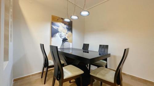 Pasalimani Apartment | LiI的公寓离海1分钟 Ps5 macPC sony电视 舒适大床记忆床垫 游戏影视休闲公寓 酒店用品