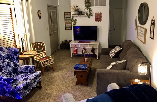 Wakenda Cottage | Lil' Bit Quaint Cottage - A 100 year old schoolhouse located in rural Missourii