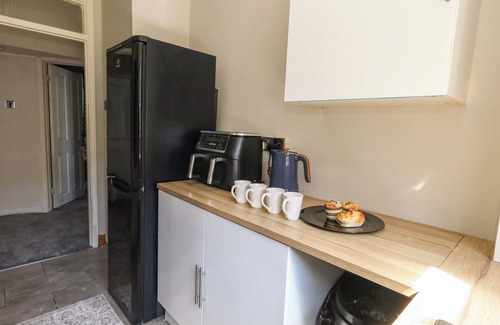 Southwell Cottage | LILY'S PAD, pet friendly in Weston, Portland