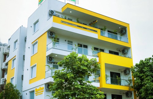 Sector 51 Hotel | Lime Tree Luxury Studio