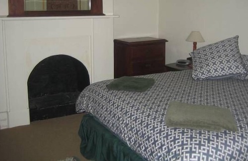 Naracoorte House | Limestone View B&B Naracoorte