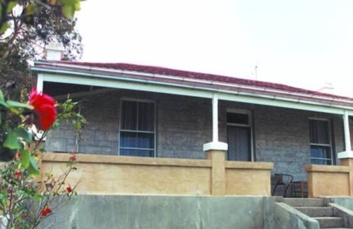 Naracoorte House | Limestone View B&B Naracoorte