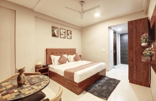 Sushant Lok Hotel | Limewood Stay - Executive Huda City Center