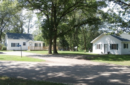 Frazee House | Limited availability for summer 2023, book today!