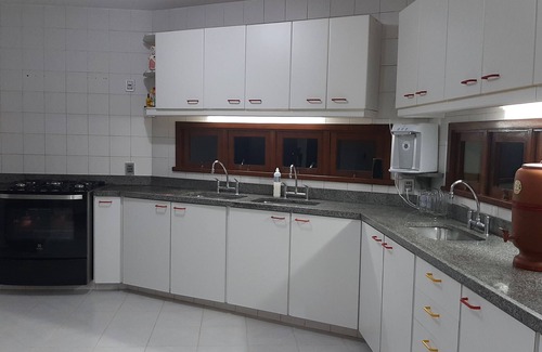 Teresopolis House | Linda e Aconchegante Casa com 6 Quartos em Meio à Natureza