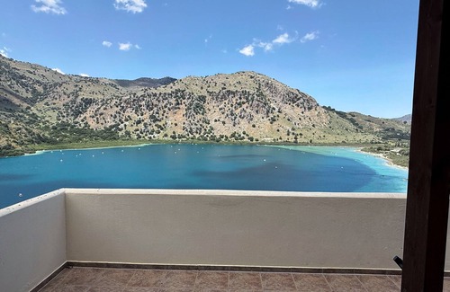 Filaki Villa | Linda's Villa In Unrivalled Position in Kournas - Amazing View!