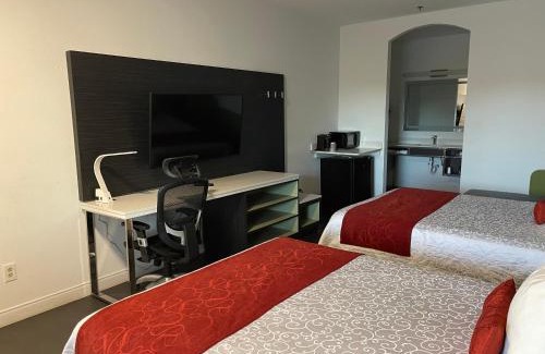 Lindsay Hotel | Lindsay Inn
