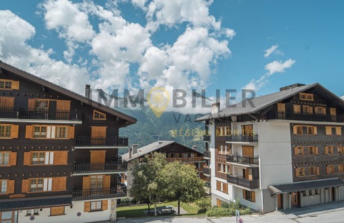St. Luc Apartment | Linen is not included in the service. We provide, if desired, linen packages including bed linen, ba