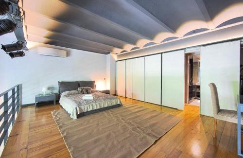 Lisbon Old Town Apartment | Lisbon Premium Loft by Homing