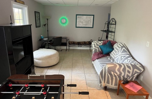 Dunbar House | Listing at Pine Circle