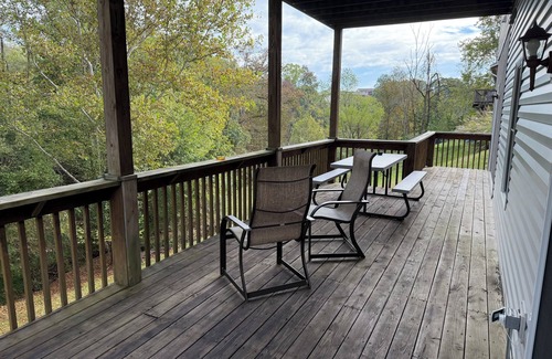 Dunbar House | Listing at Pine Circle