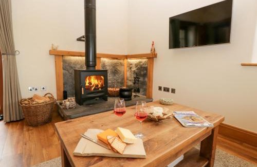 Kendal House | Little Crake Howe