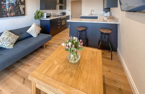 Felpham House | Little Crickets