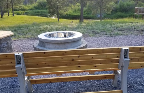 La Pine House | Little Deschutes River Family Retreat - Fun for the whole Family!