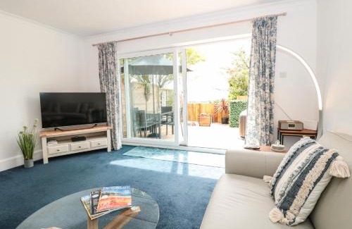 Saint Anns Chapel House | Little Honeynook