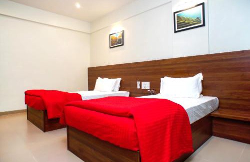 Bhosari Hotel | Little Mastiff Chinchwad by OTHPL