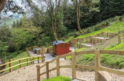 Umberleigh House | Little Silver Owl
