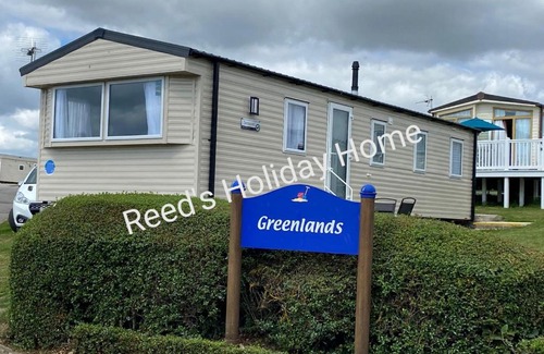 Weymouth Ski Chalet | Littlesea Reeds holiday home