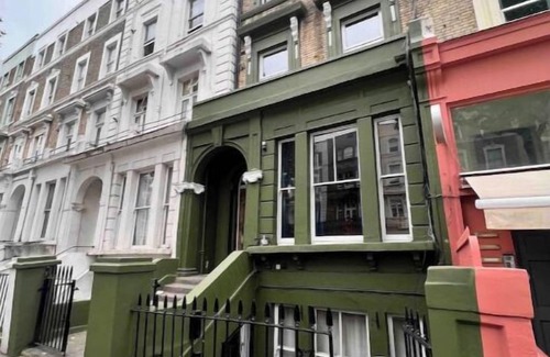 St. Helen's Apartment | Live alike local Notting Hill