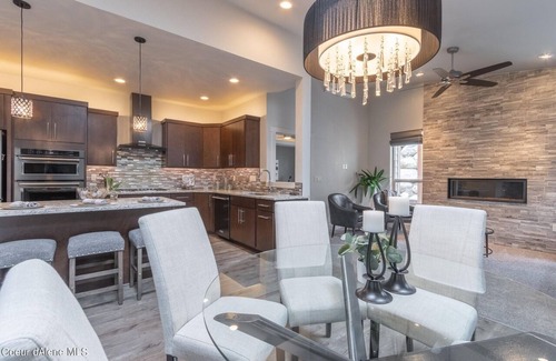 Coeur d'Alene House | Live and Play in Coeur d Alene! Excellent location to downtown and recreation