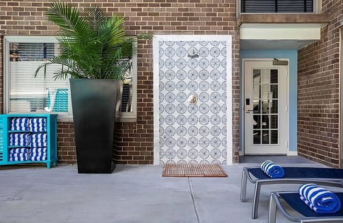 Dupont Circle House | Live Like a Local in Dupont Circle! Outdoor Pool, Pet-friendly Property!