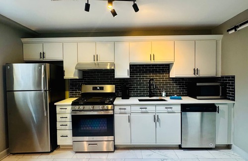 St. Charles Apartment | Lively Fox Loft, In Downtown, Walk to River & Bars, Arcada across the street