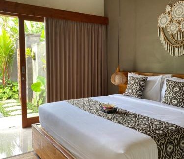 Kutuh Kaja Villa | Livin House