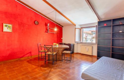 Venezia Nuova Apartment | Livorno- Quartiere Venezia Lovely Apartment!