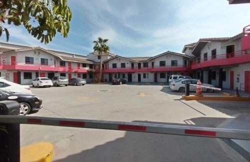 La Joya Hotel | Lizvan Hotel-Motel